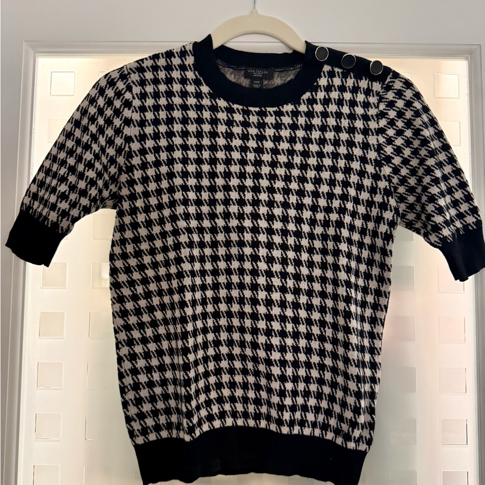 Black and White Houndstooth Sweater
